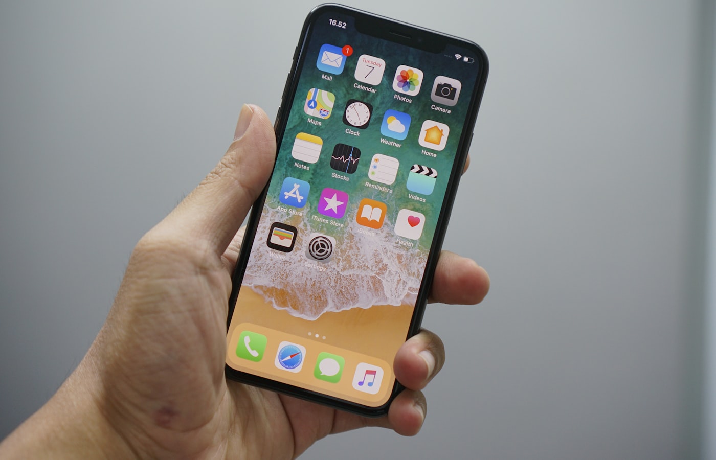 Phone Overheating: Causes and How to Cool It Down Safely