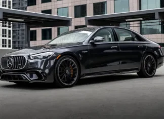 Mercedes-Benz S-Class: Unveiling Luxury and Innovation (2024 Review)