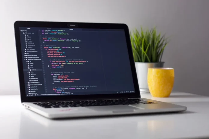 Coding Tips for Beginners: 5 Habits That Actually Help