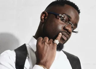 Who Is Sarkodie? Ghana’s Rap King — Biography, Albums & Achievements Who Is Sarkodie? Ghana’s Rap King — Biography, Albums & Achievements