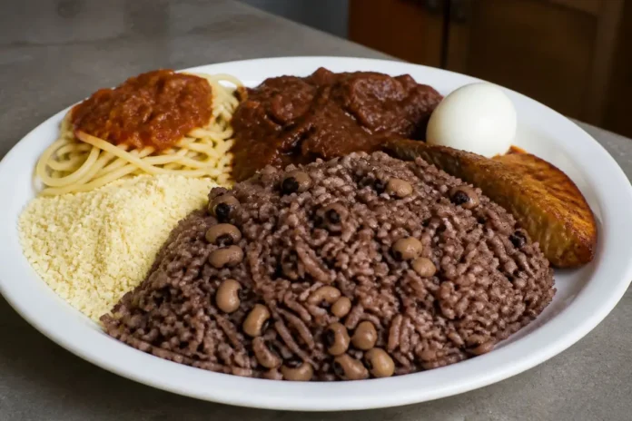 How to Make Waakye at Home (Beans & Rice the Ghana Way) How to Make Waakye at Home (Beans & Rice the Ghana Way)