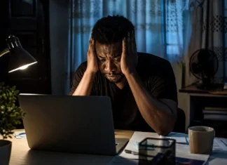 Burnout Signs for Hustlers: How to Spot It Before You Crash Burnout Signs for Hustlers: How to Spot It Before You Crash