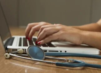 Fibroids Symptoms in Women: Signs, Risks, and When to See a Doctor Fibroids Symptoms in Women: Signs, Risks, and When to See a Doctor