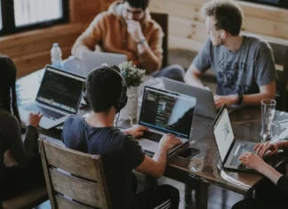 Email Etiquette for Work and School (Professional Examples) Email Etiquette for Work and School (Professional Examples)